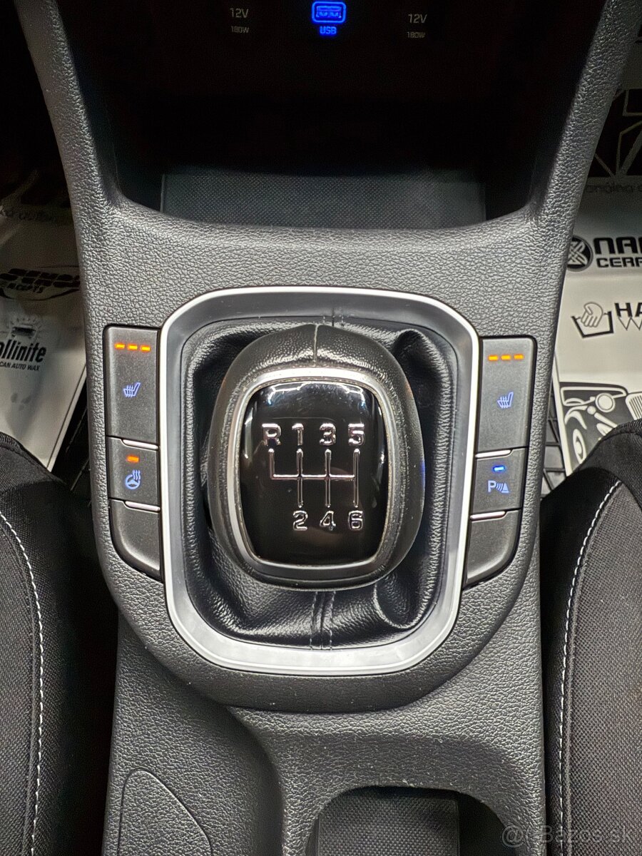 Hyundai i30 2022 1.5dpi atmosféra 81kw benzín FAMILY 1majitľ - 18