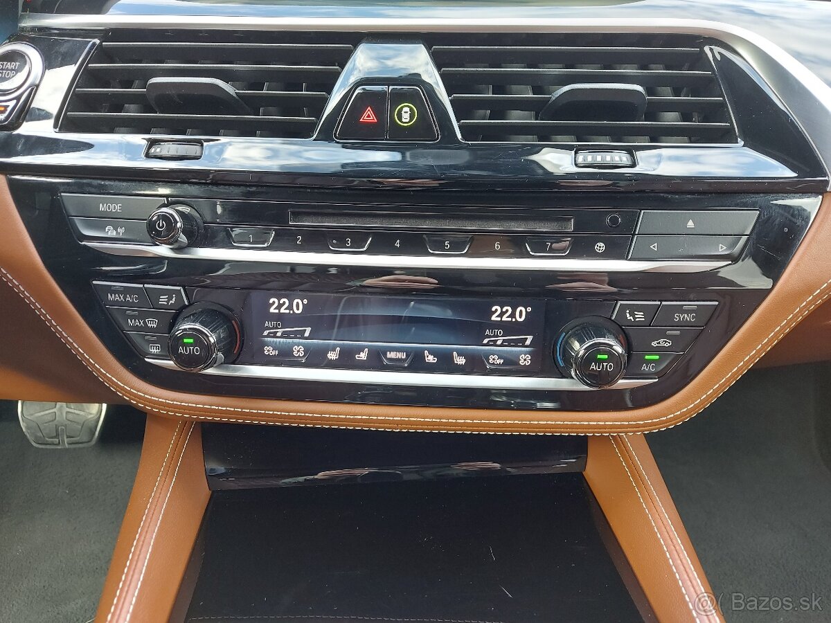 BMW Rad 5 Touring 540i xDrive G31 (340k) - M Paket, Adaptive - 18