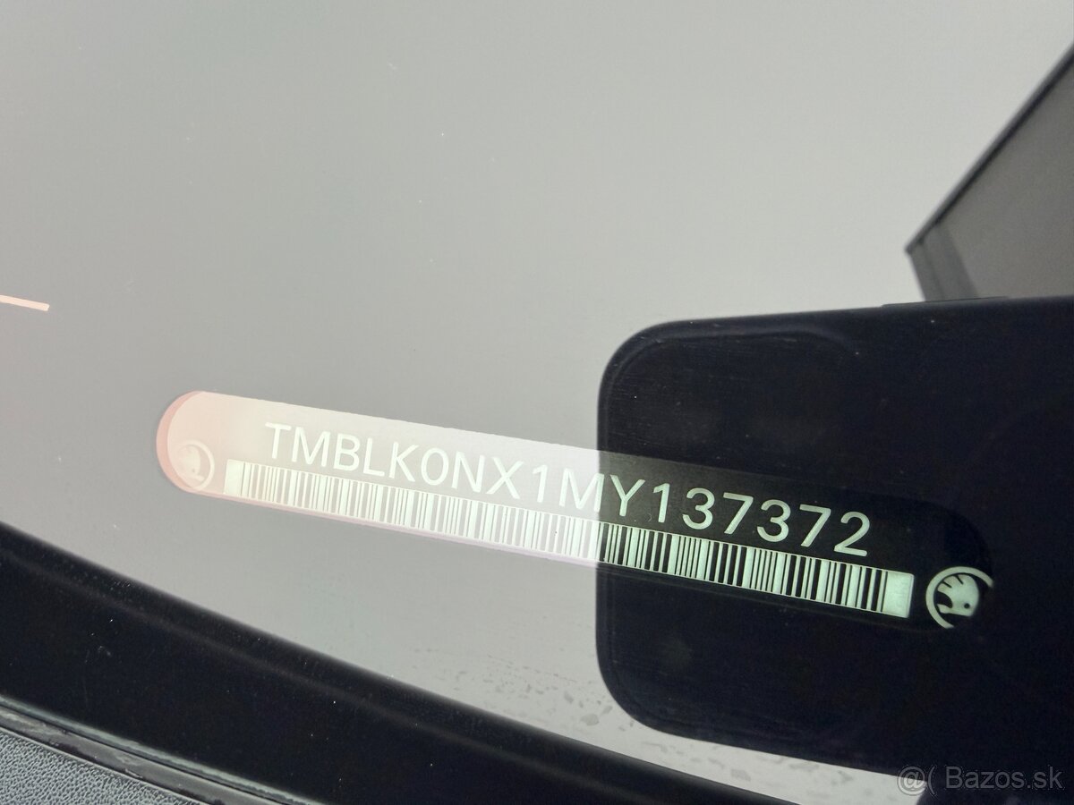 Škoda Octavia 4 RS Combi 2.0 TDI 4x4 BLACK Packet DSG DPH - 18