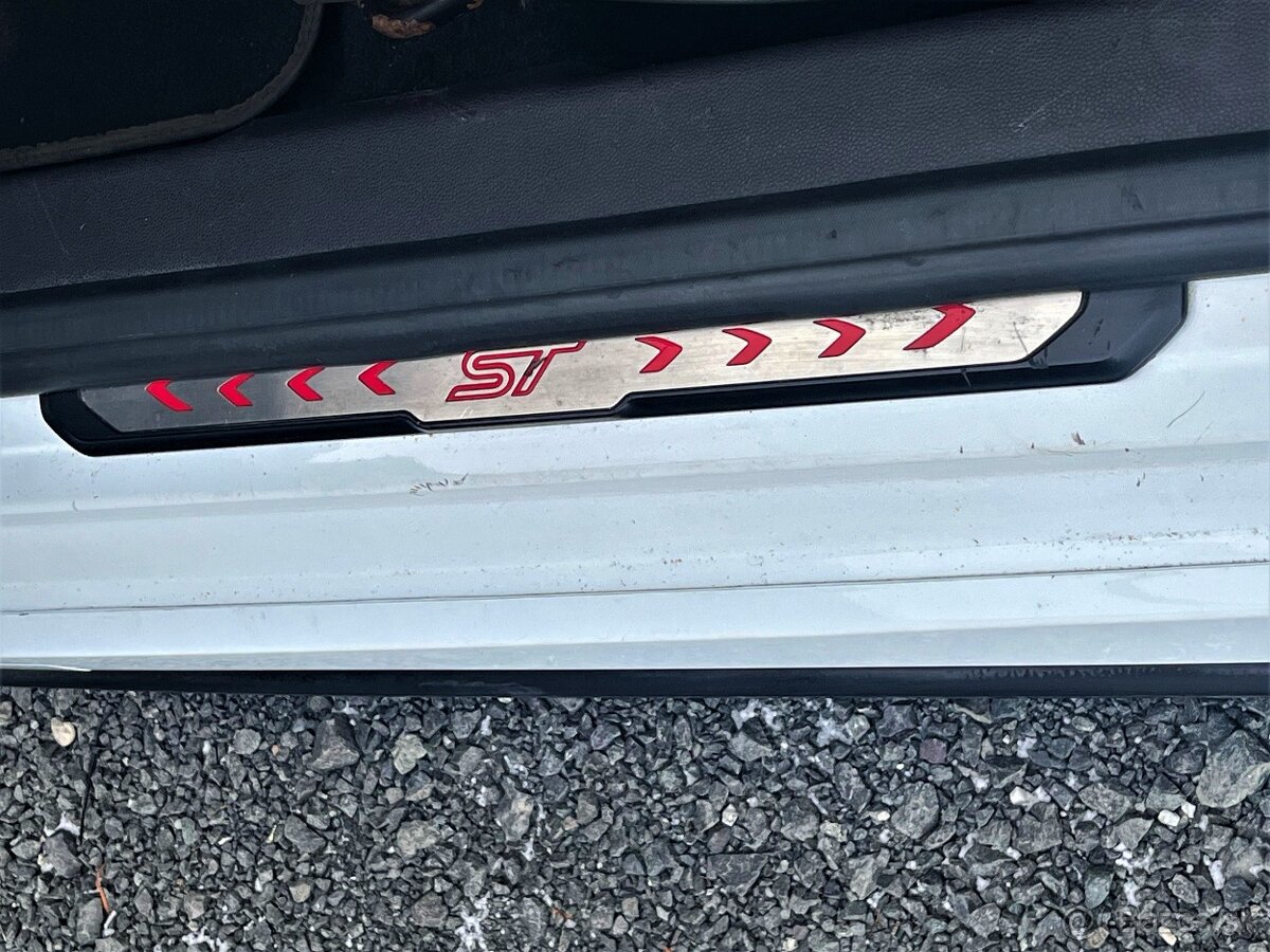 Ford Fiesta 1.6 ST _ 133000km - 18