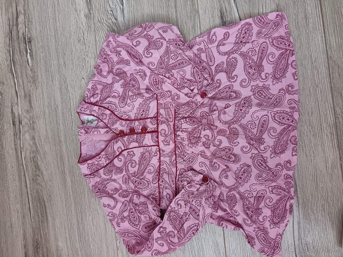 Balík oblečenia - 18