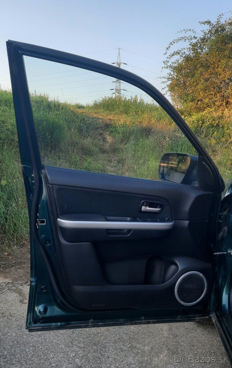 Predám Suzuki Grand Vitara 1.9 DDiS JLX-A - 18