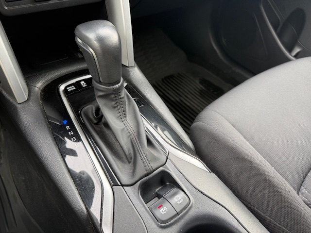 Toyota Corolla Cross 1.8 Hybrid Comfort - 18