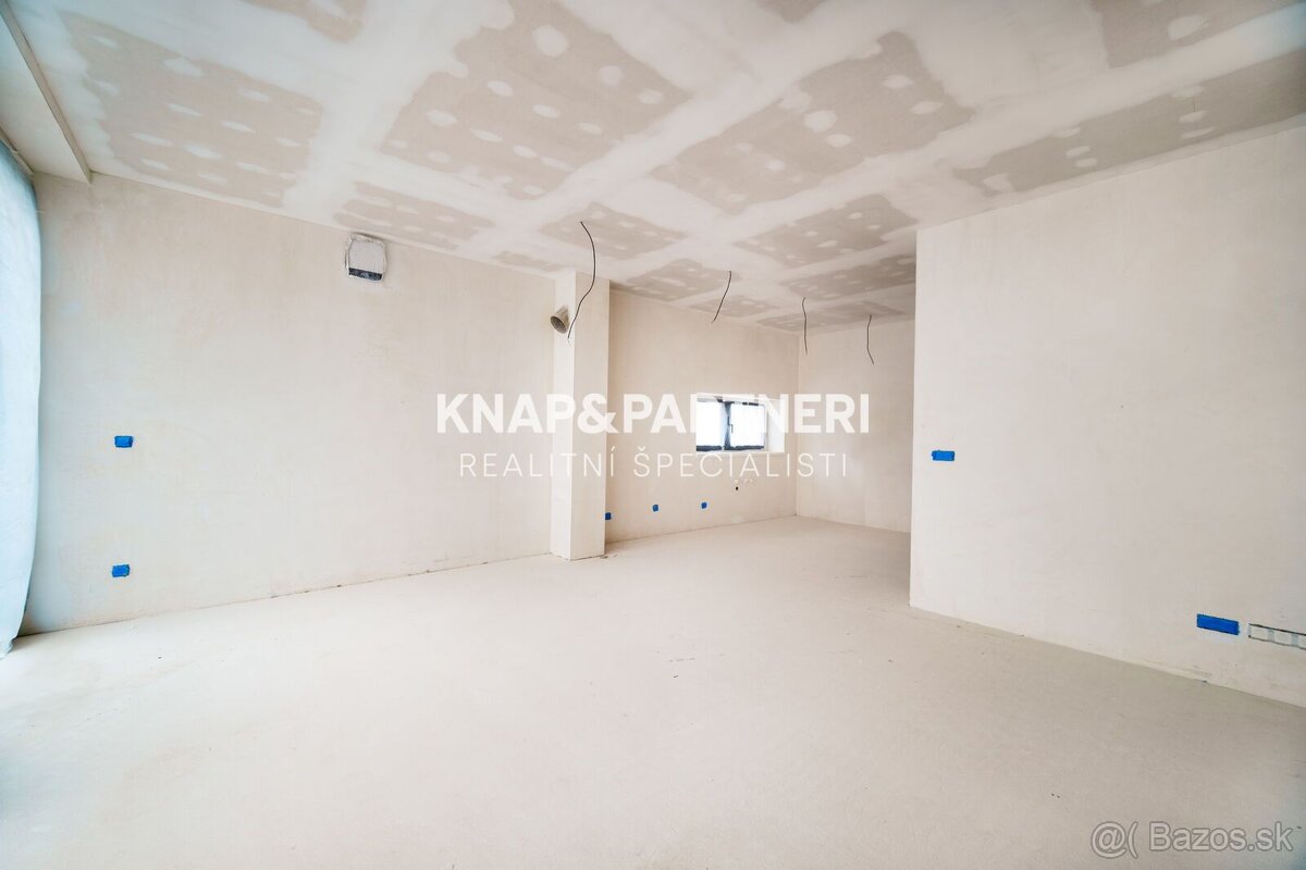 NOVOSTAVBA, AMFIK HOUSE, MEZONETOVÝ 4 IZBOVÝ BYT „D“ S TERAS - 18