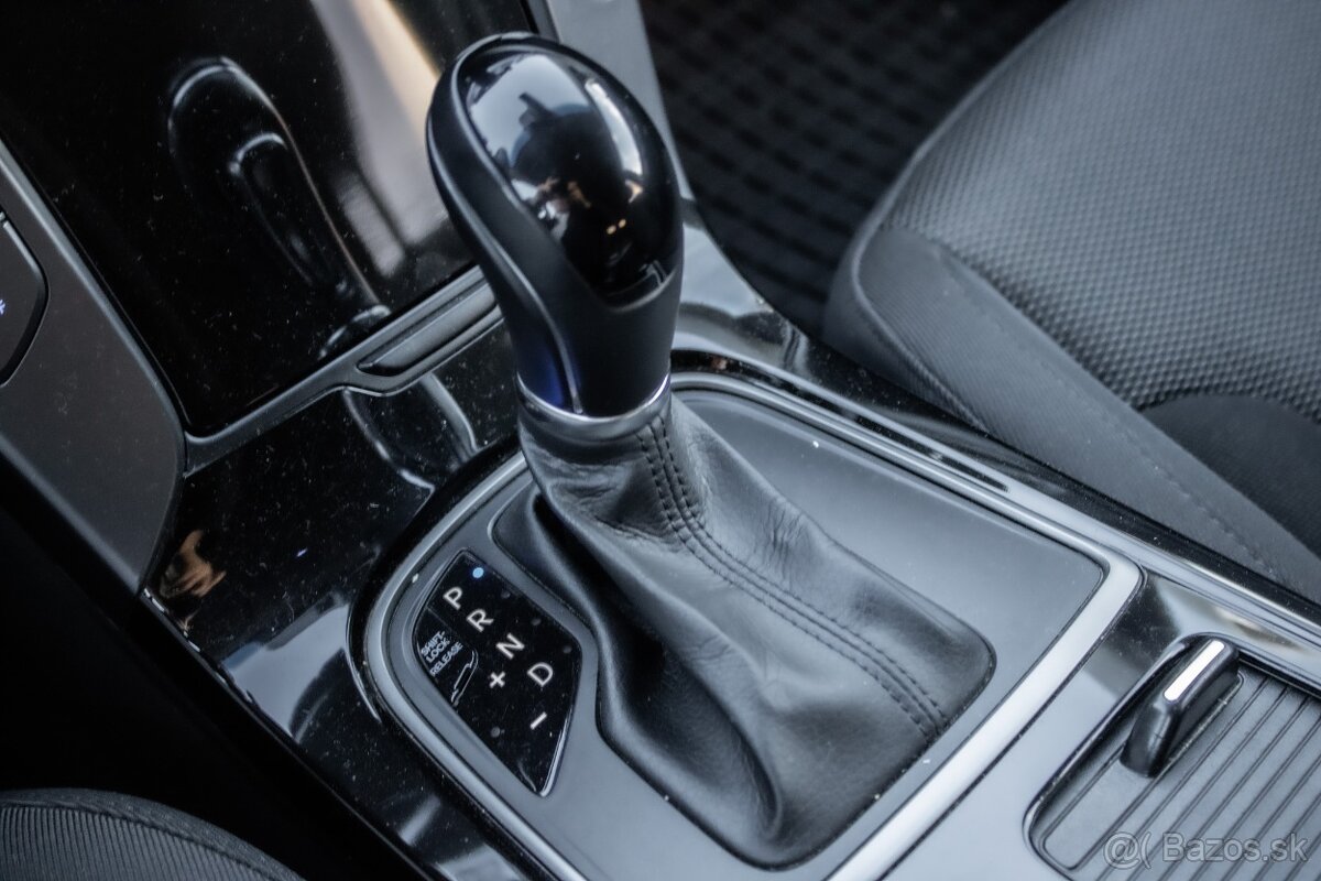 Hyundai i40 CW 1.7 CRDi A/T, 104kW - 18