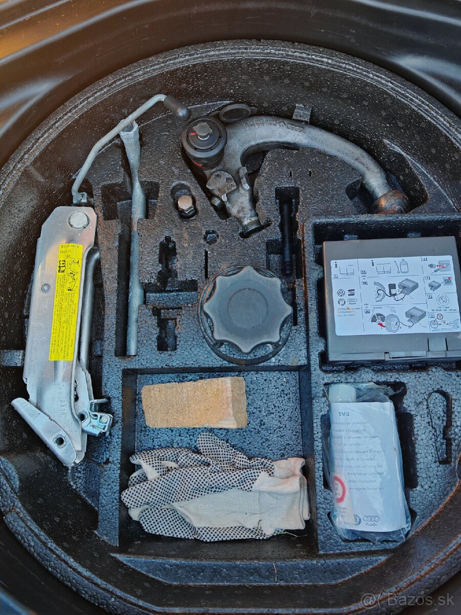 ROZPREDÁM Audi A4 B7 Avant 3.0 TDI - 18