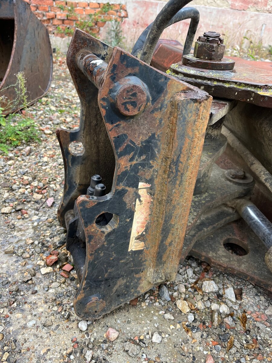 Jedinečná ponuka Rychloupinak Oilquick OQ45 - 18