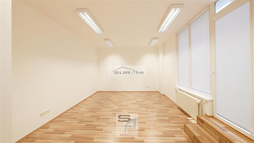 Kancelária na prenájom – 100 m2 s výhľadom na... - 18