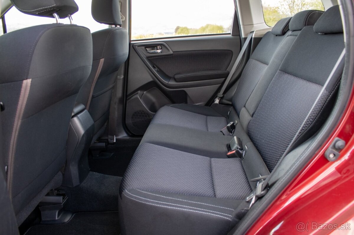 Subaru Forester 2.0i CVT - 18
