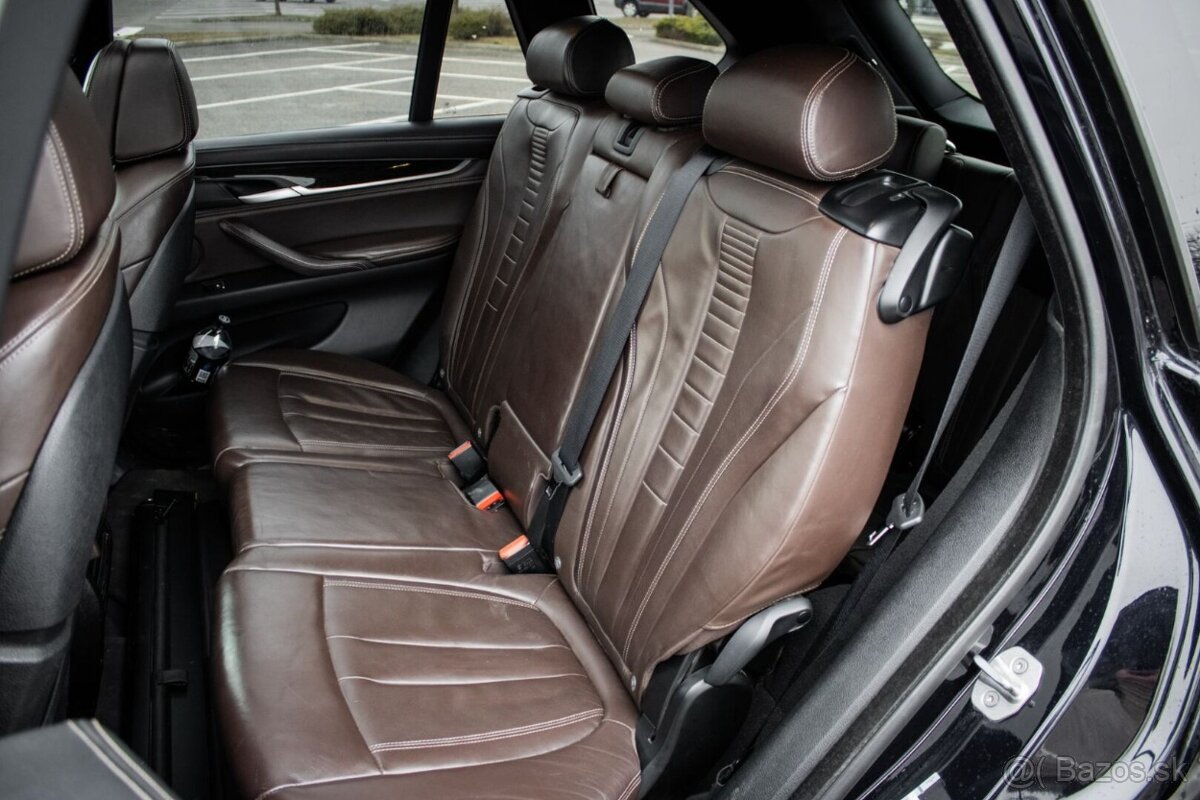 BMW X5 xDrive30d M-Packet 190kw AT/8 2018 - 18