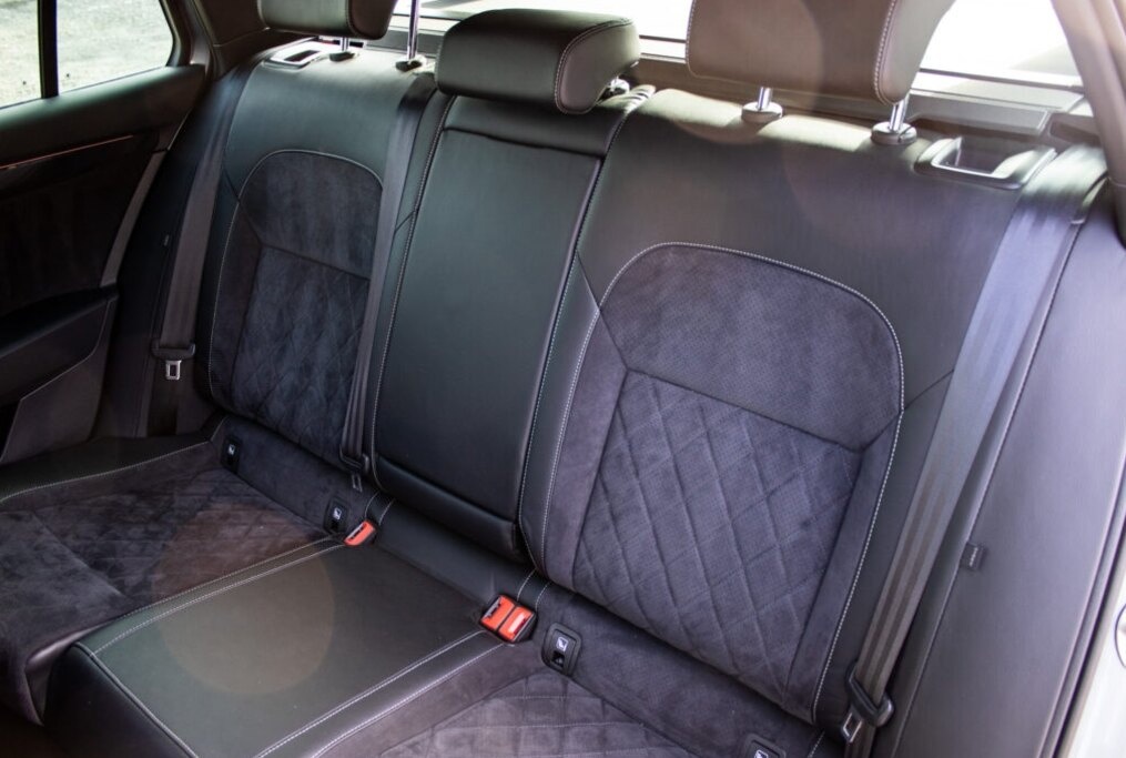 Škoda Superb Combi 2.0TDI 4×4 Sportline - 18