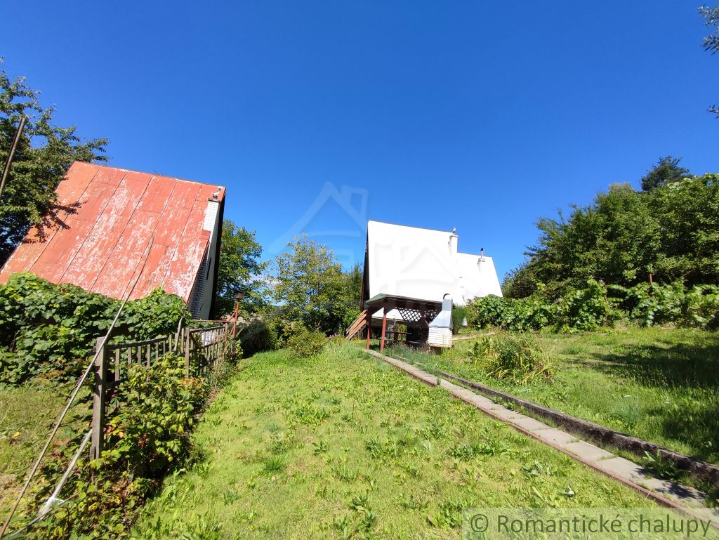 Záhradná chata so záhradou a pekným výhľadom v Dohňanoch p - 18