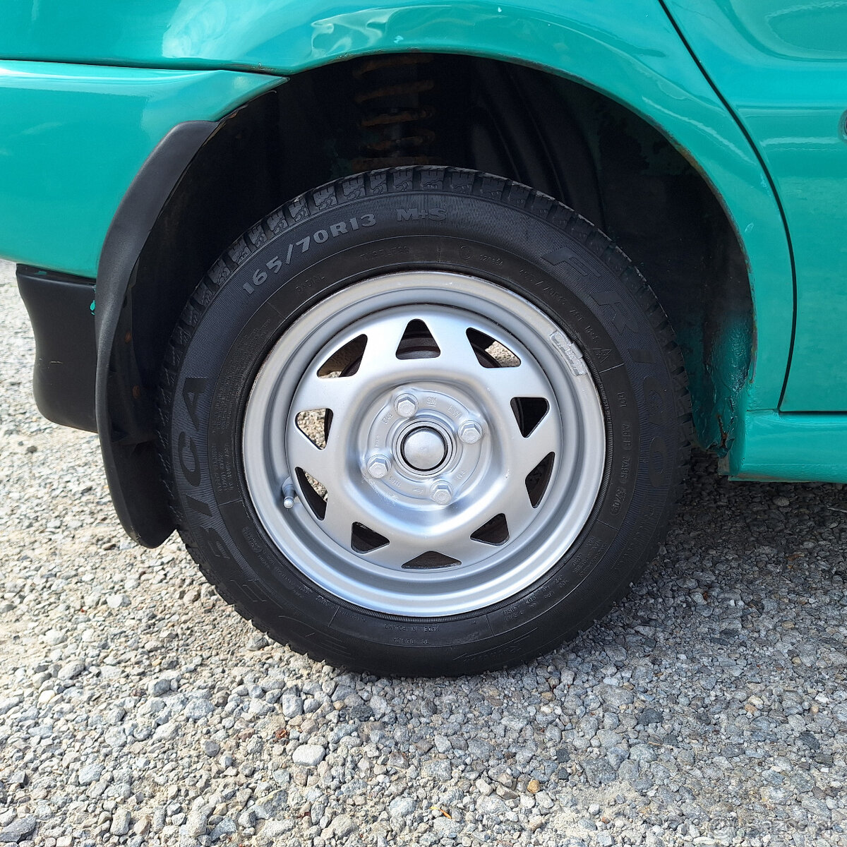 Volkswagen Polo 1.4 benzín NOVÁ STK a EK DO 13/01/2028 - 18