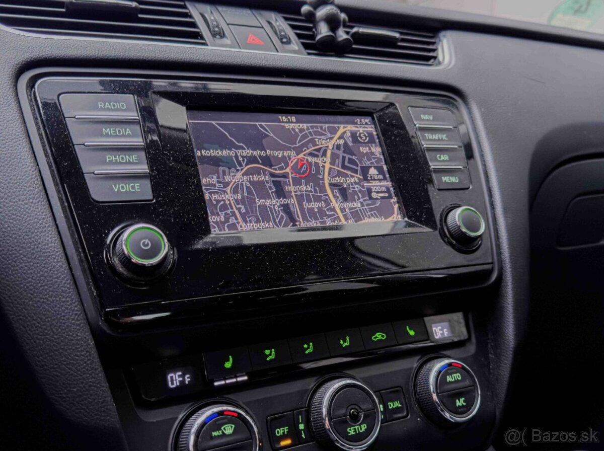 Škoda Octavia Combi 2.0 TDI Ambition - 18