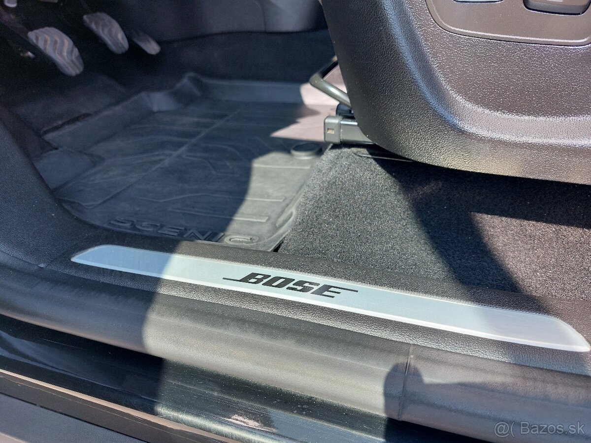 Renault Scenic TCe 140 "EDITION BOSE" - 18