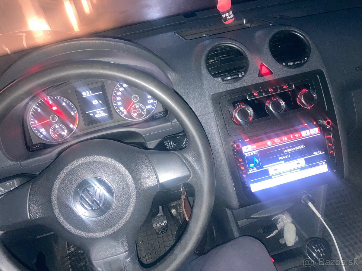 Volkswagen Caddy 2013/8 diesel 1.6 TDi 55kw originál chip - 18