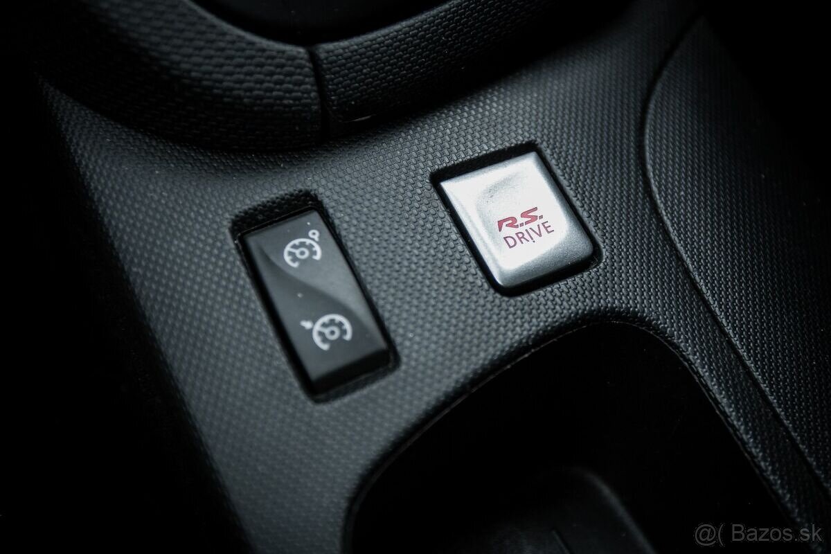 Renault Clio 1.6 Turbo R.S. EDC, 147kW - 18