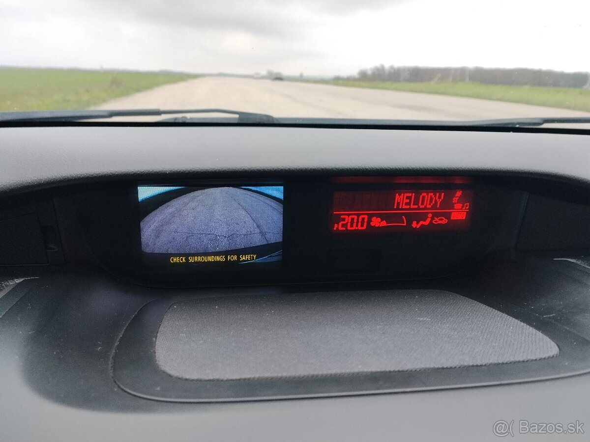 MAZDA CX7 2,2 127kw diesel r.v. 2011 - 18