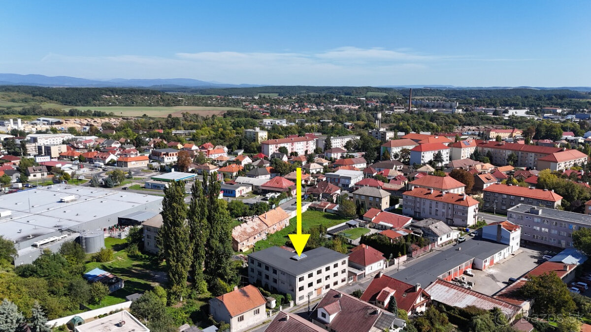 BYTOVÝ DOM V MESTE LUČENEC - 18