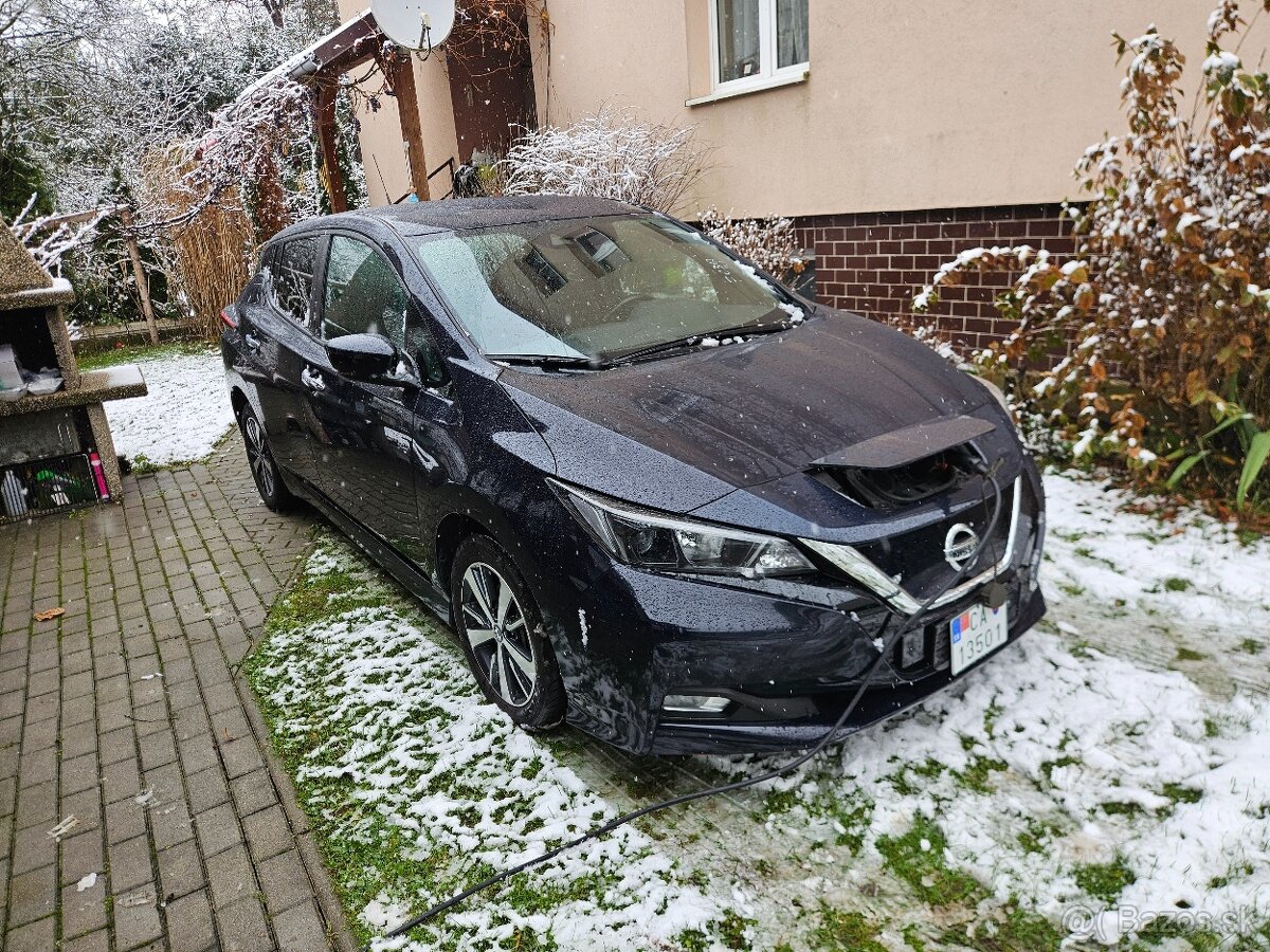Nissan Leaf Acenta 40kwh, tepelné čerpadlo - 18