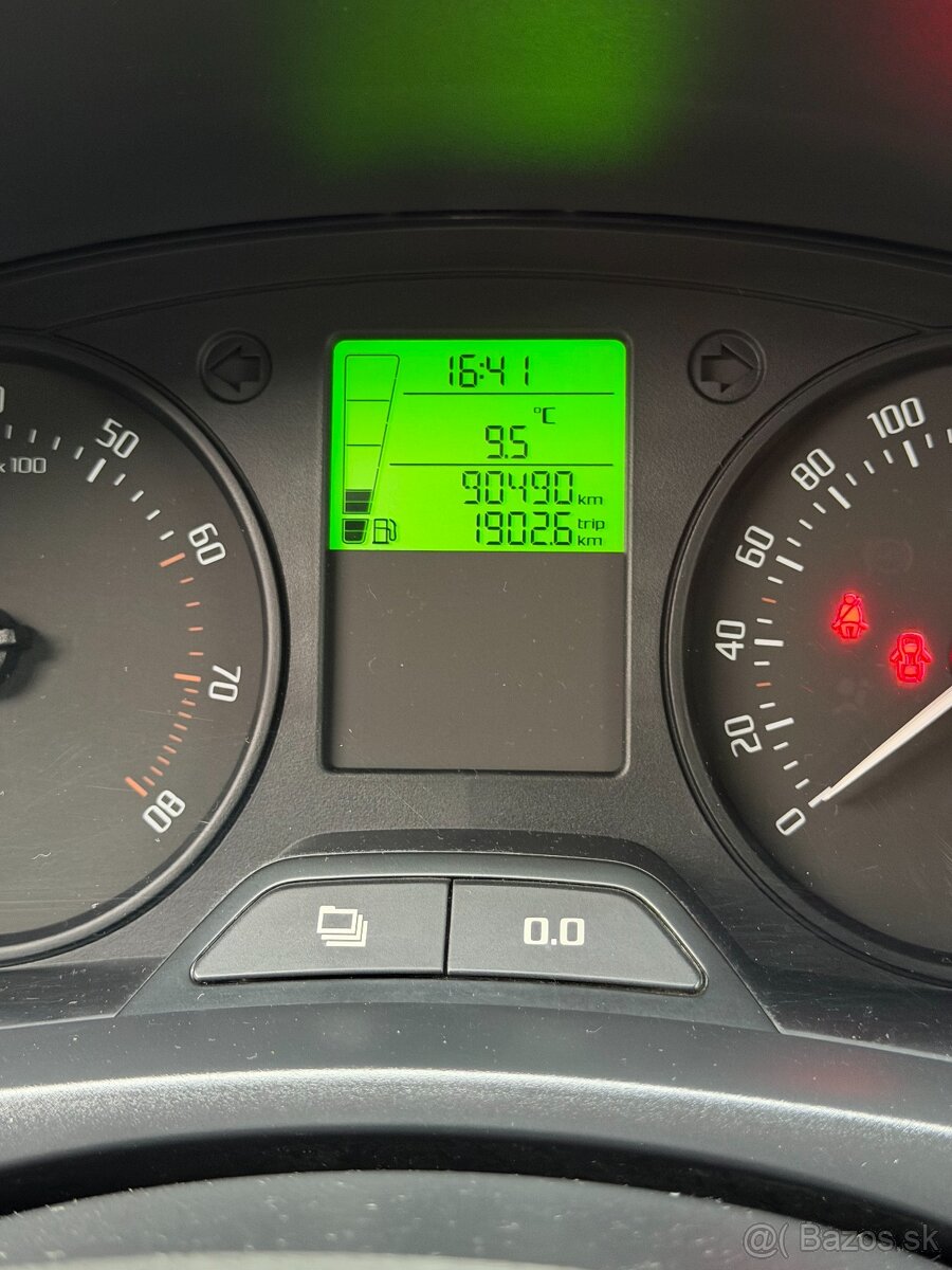 Škoda Fabia 1.2 HTP Active 2011 - 18