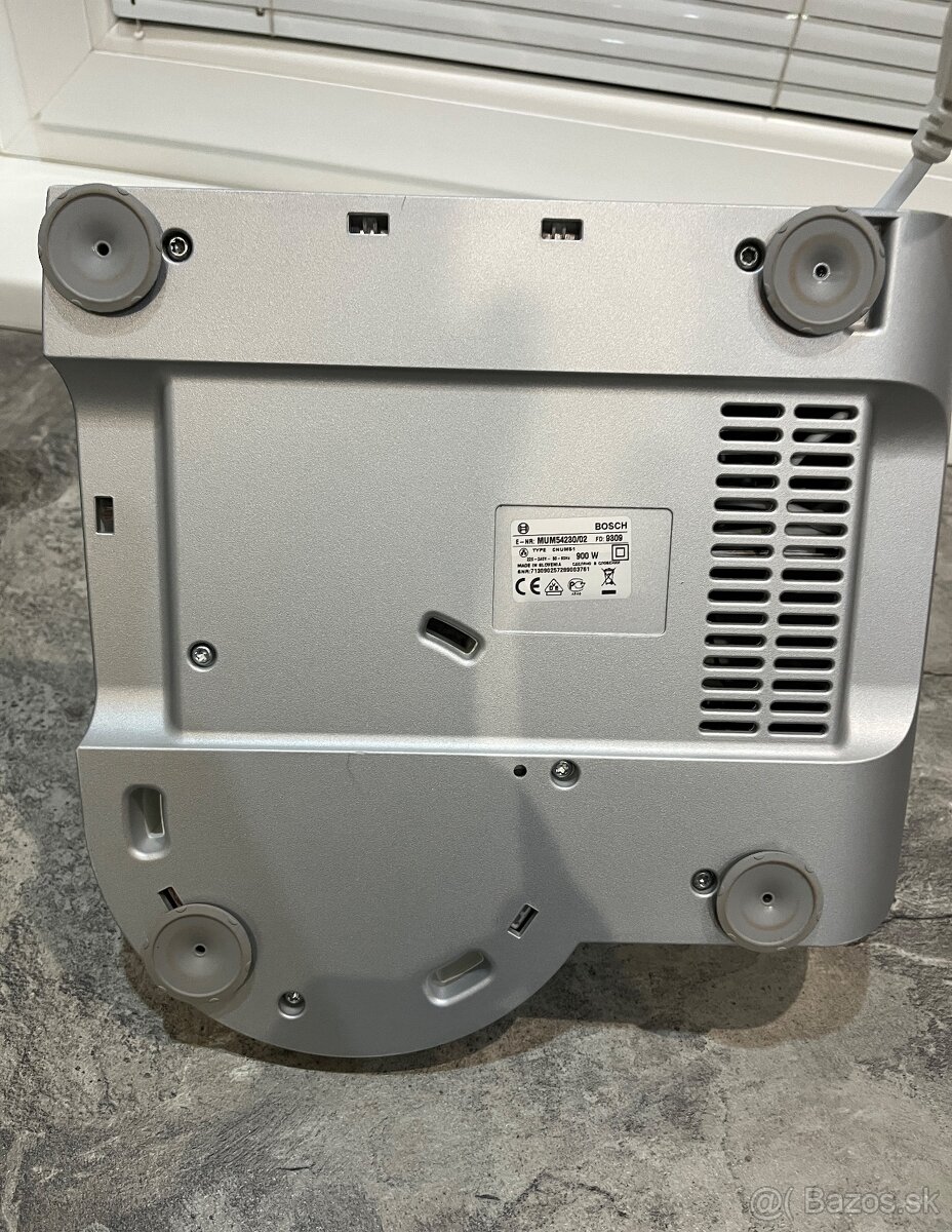 Bosch MUM 54230 900W kuchynský robot - 18