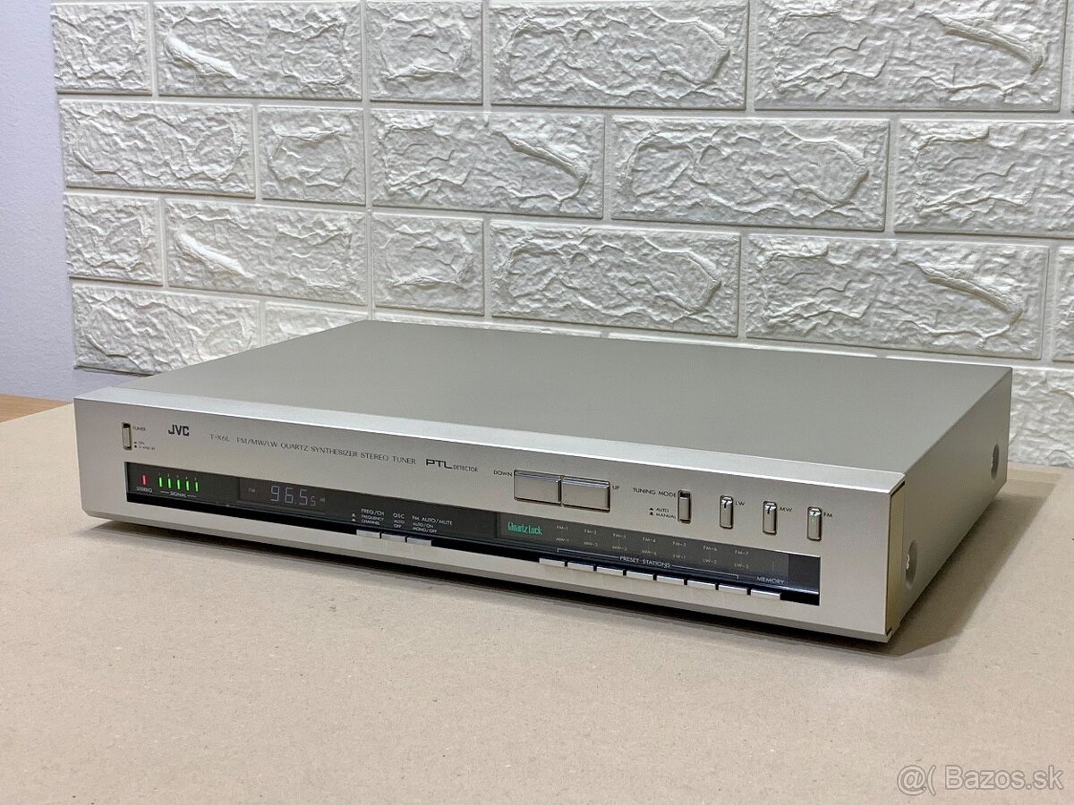JVC A-X5 …. Stereo zosilovač. JVC T-X6L …. Stereo tuner - 18