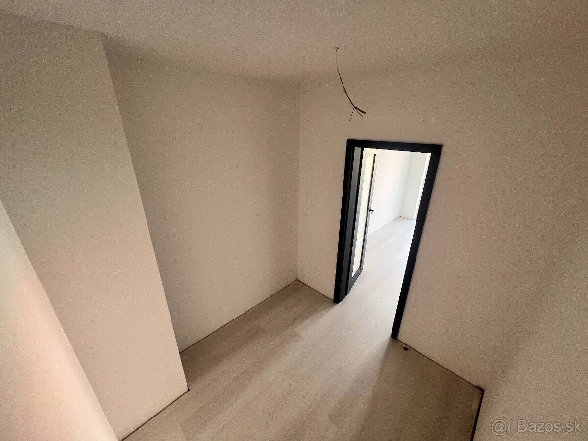 3 izbový byt +záhrada, 2 parkovacie miesto (Dunajská Streda) - 18