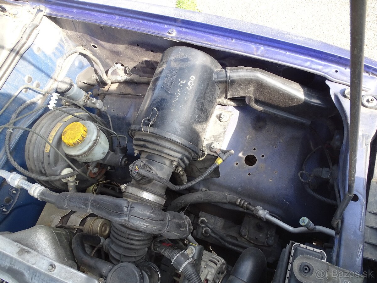 Nissan Terráno 2.7 tdi.7 miest - 18