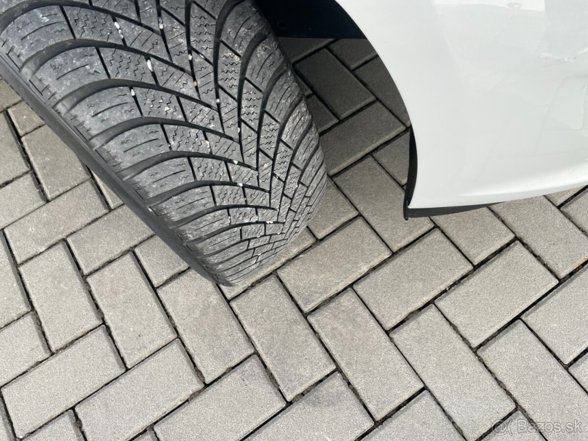 Opel Astra J Com. 1.6CDTI 81kW Tažné - 18