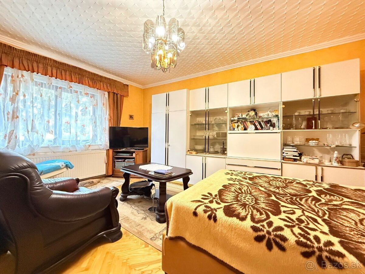 MAĎARSKO - ENCS - 3 IZBOVÝ RODINNÝ DOM S TERASOU, DVOJGARÁŽ, - 18