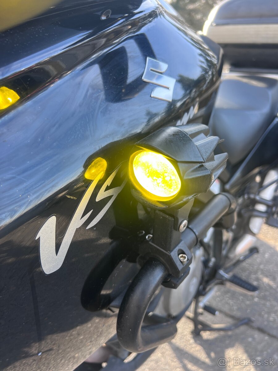 Suzuki dl v strom 1000 - 18