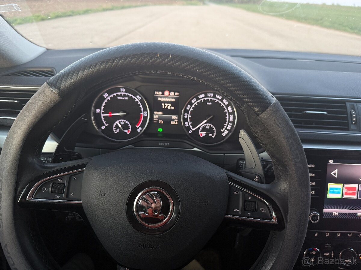 Škoda Superb Combi 2.0TDI - 18