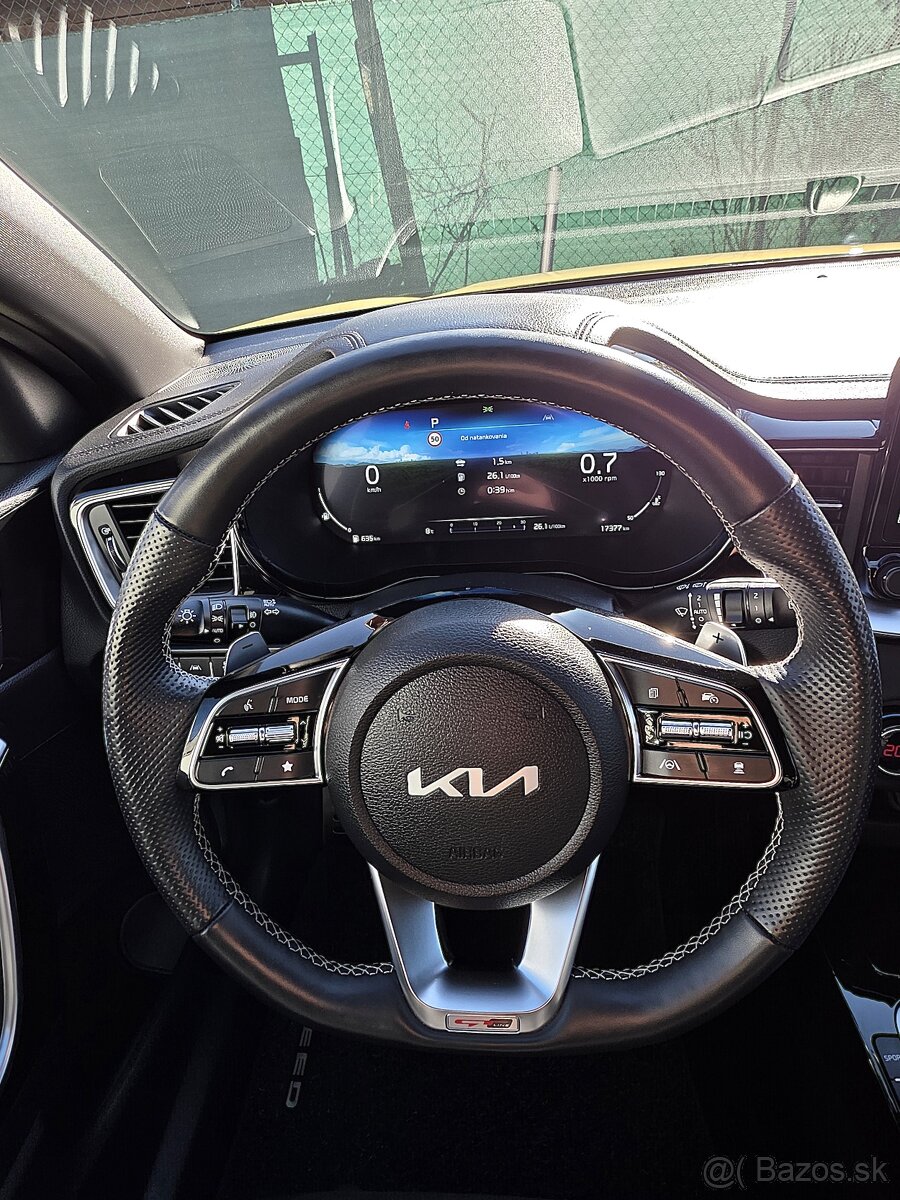 Kia XCeed 1.5 T-GDi GT-Line A/T - 18