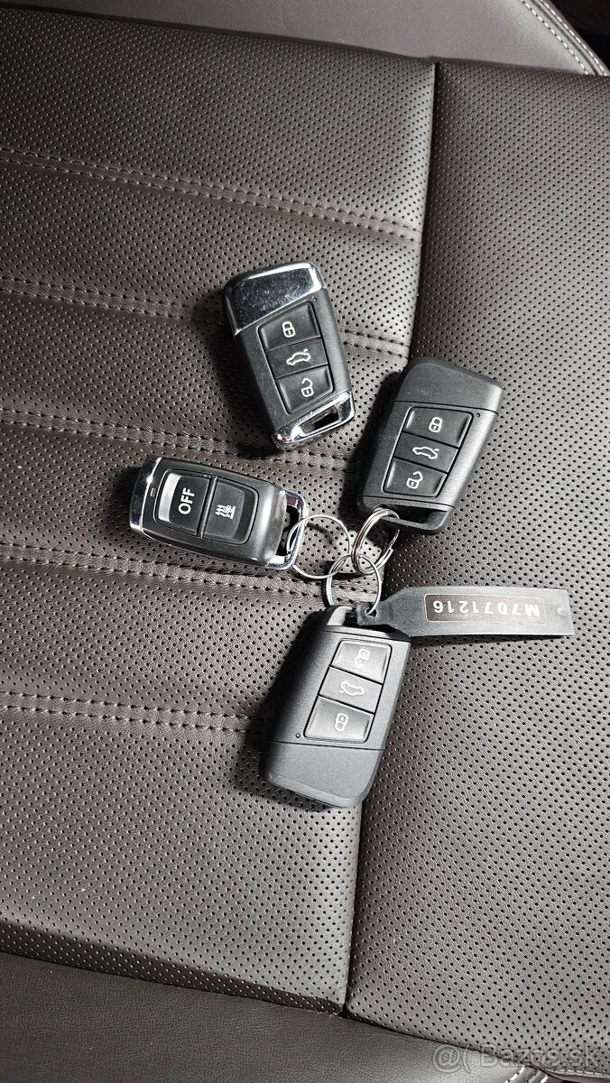 Škoda Superb Combi L&K, TDi 4x4, 147 kW, DSG7, 2021, Webasto - 18