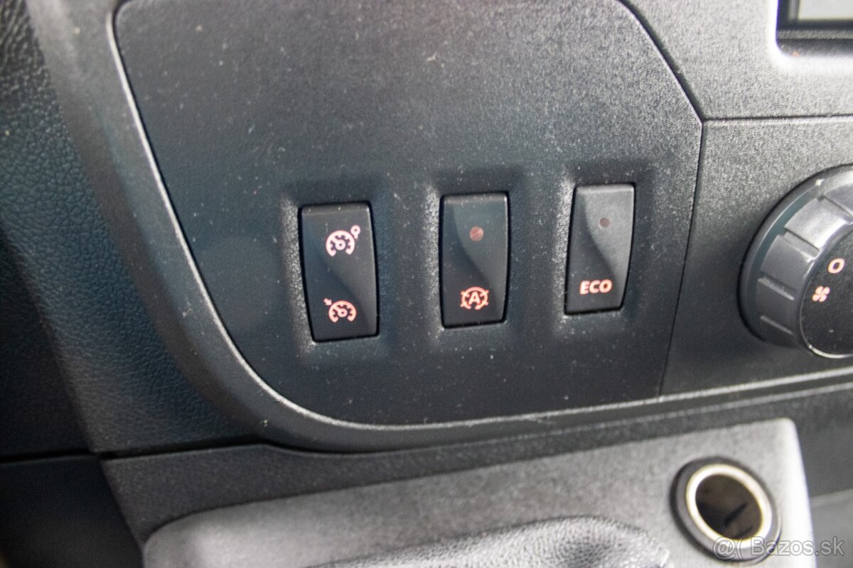 Renault Master Valník 125kW, M6, - 18