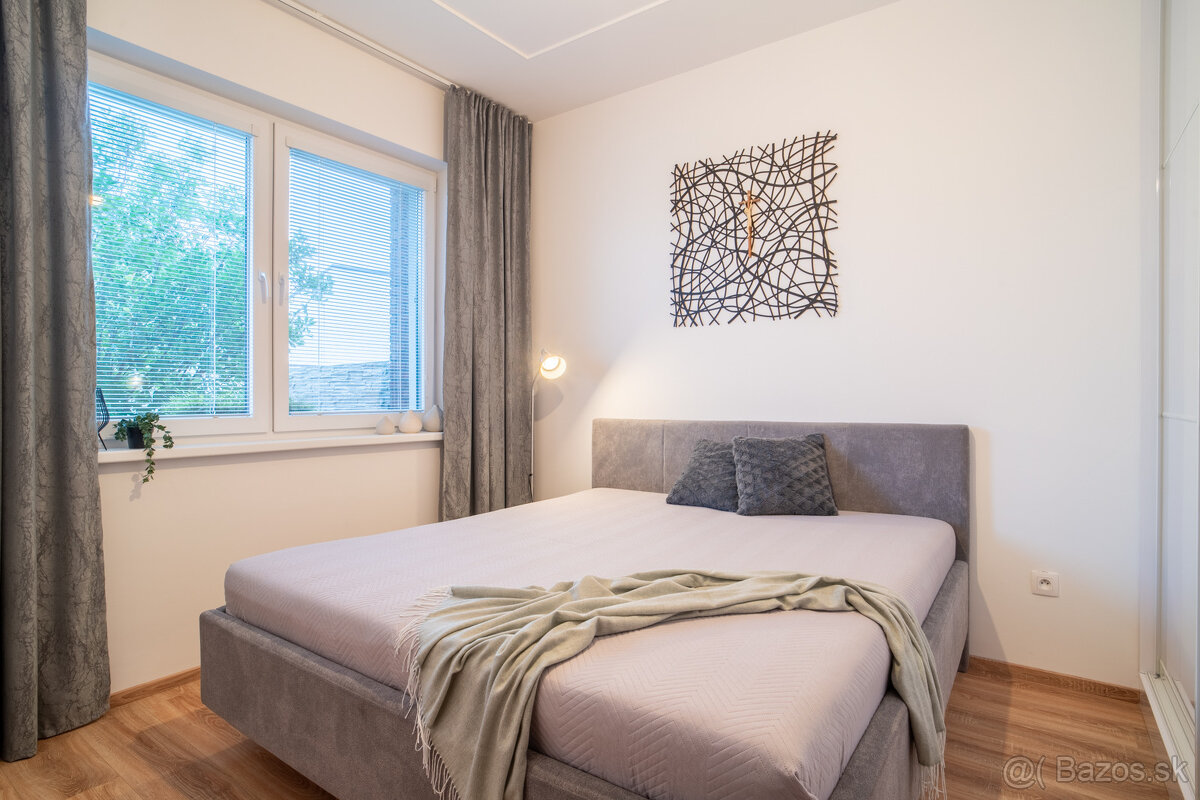 Na predaj 4-izbový rodinný dom v Galante - 18