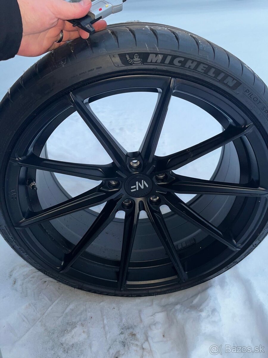 WHEELFORCE CF.3-FF R 20 BMW M3 F80 M4 F82 F83 M5 F10 M6 - 18