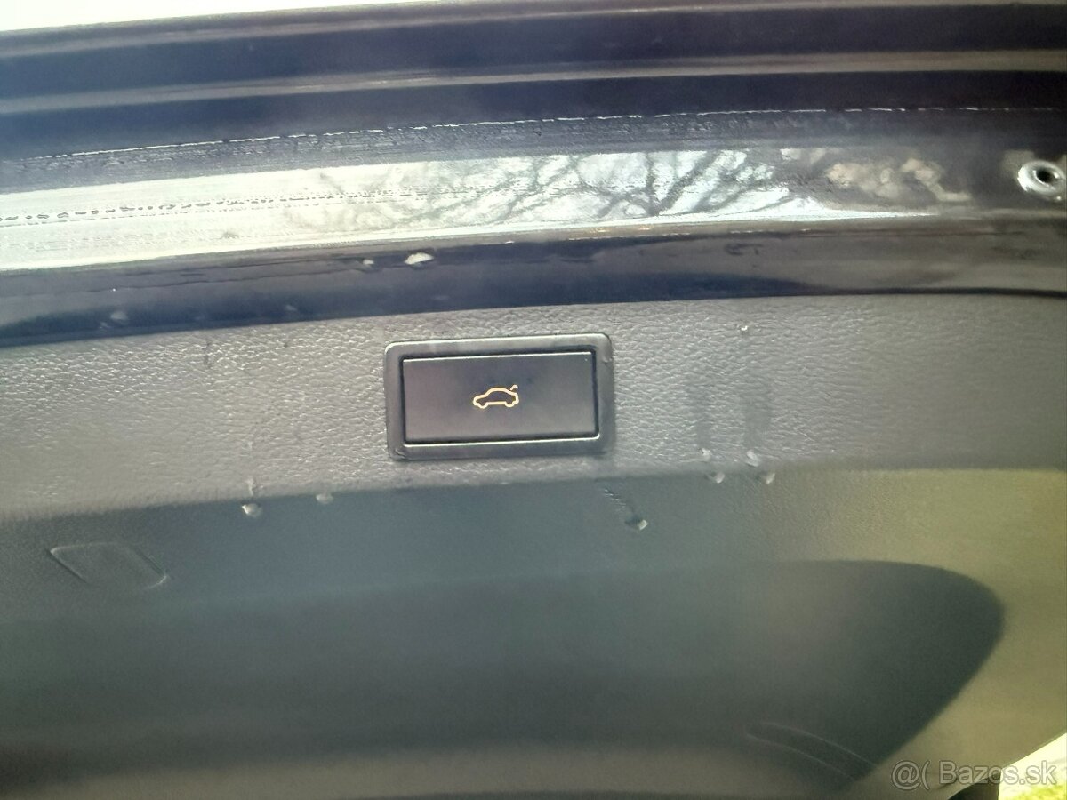 Skoda Karoq 2.0 TDI SCOUT 4x4 DSG NAVI KAM full-LED PANORAMA - 18