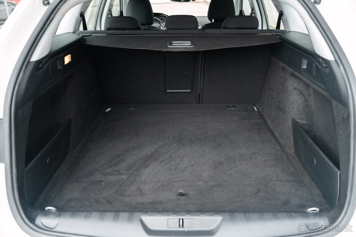 Peugeot 308 Break/SW 1.6 HDi / AJ NA SPLÁTKY / PROTIHODNOTA - 18
