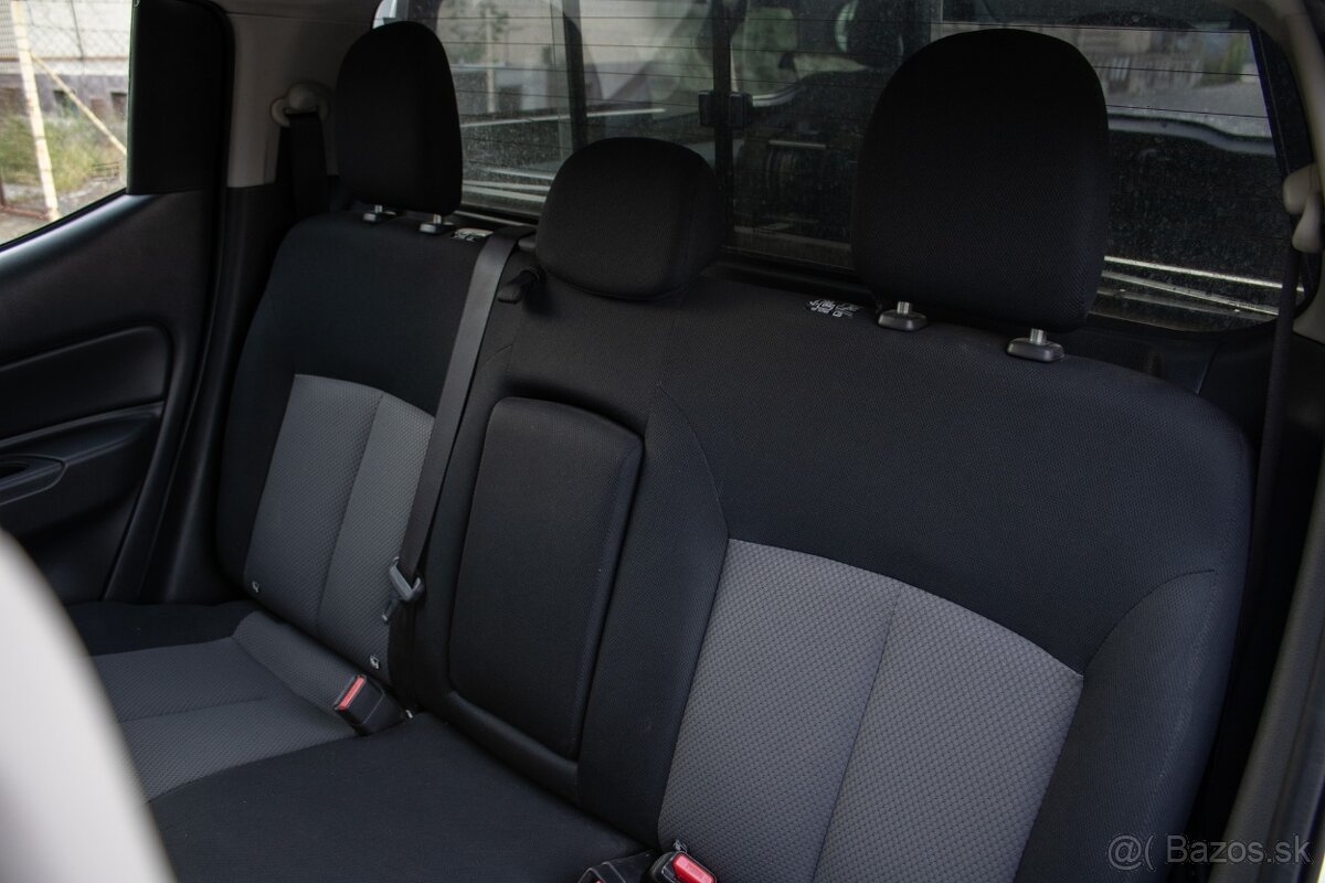 Mitsubishi L200 2.4 DI-D Double Cab 4WD - 18