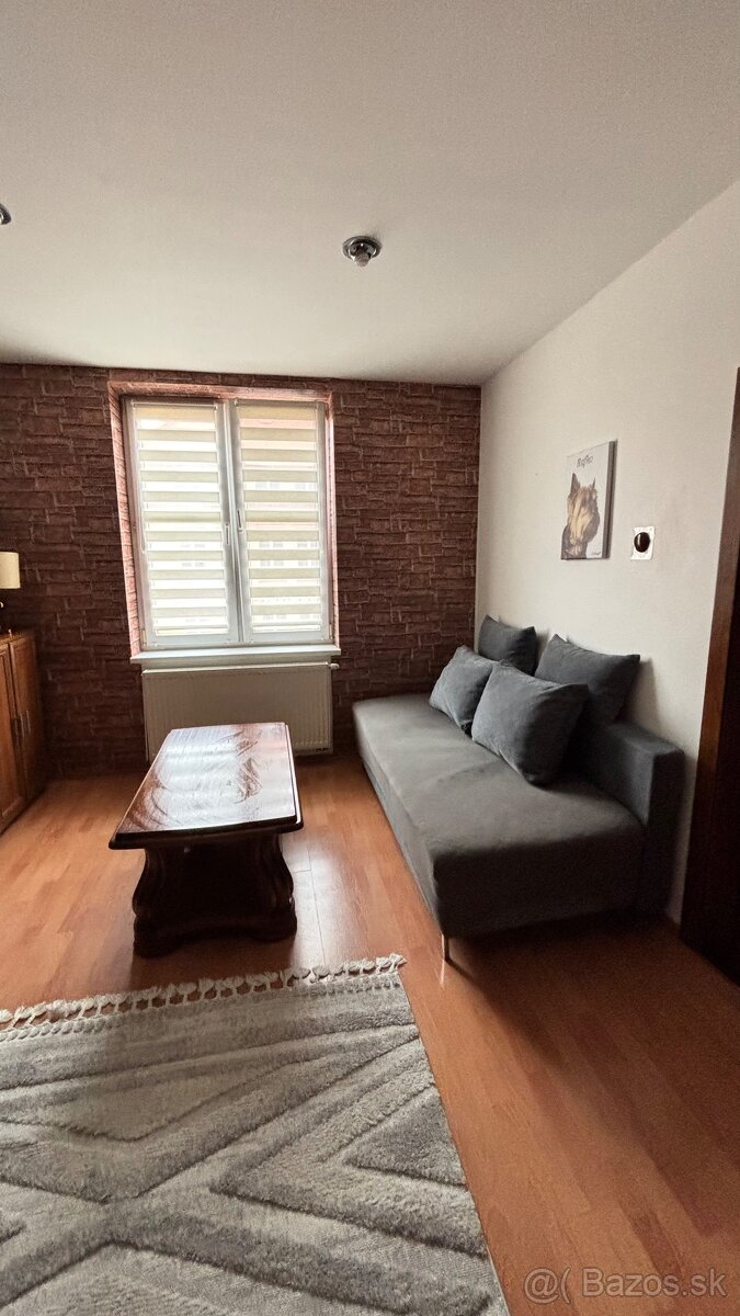 Byt do podnájmu 2Kk v centre mesta - 18