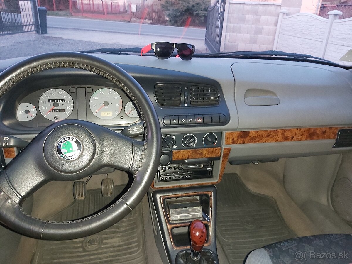 ŠKODA FELICIA 1.3LXI 50KW - 18