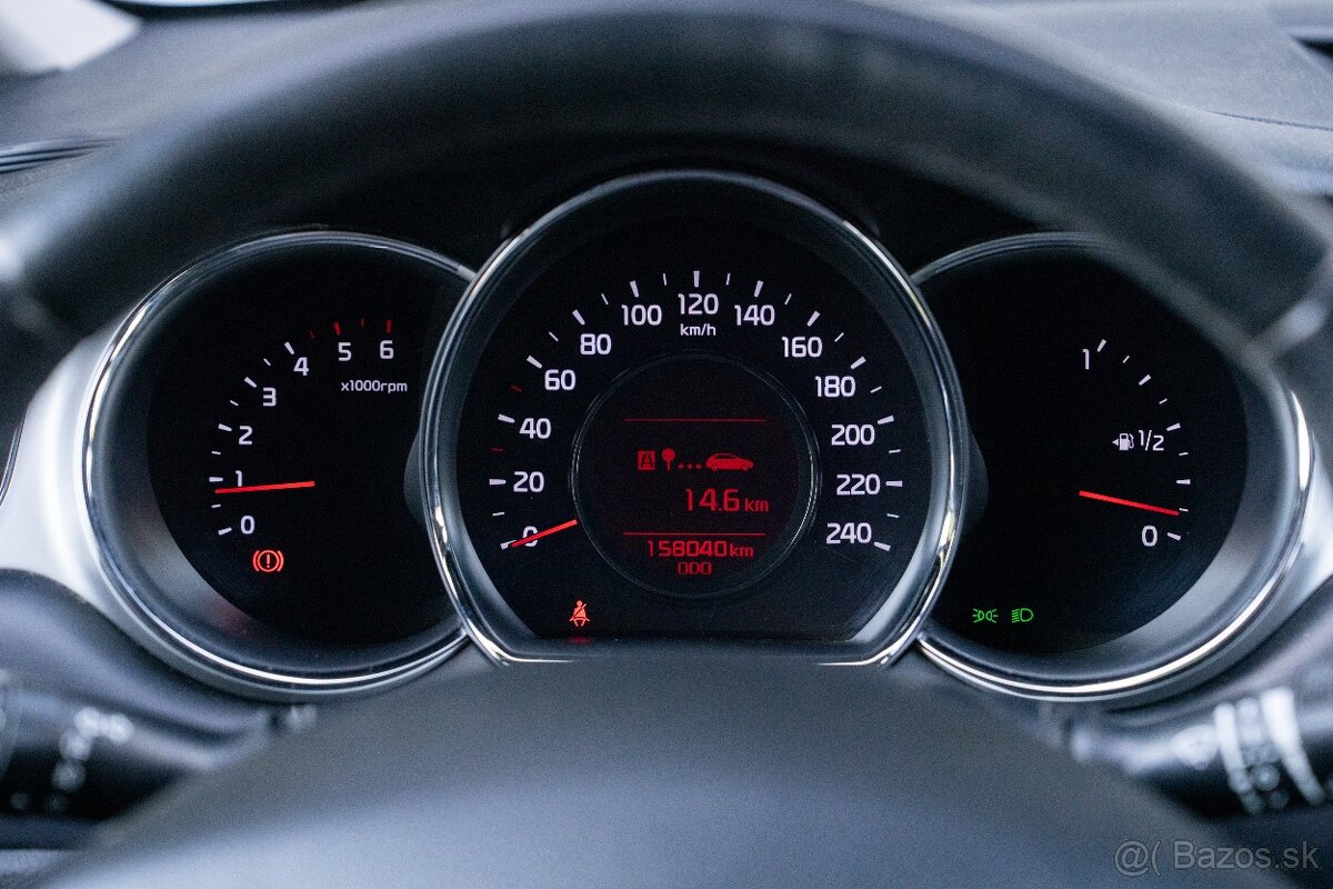Kia Ceed 1.6 CRDi 94kw M6, SR vozidlo - 18