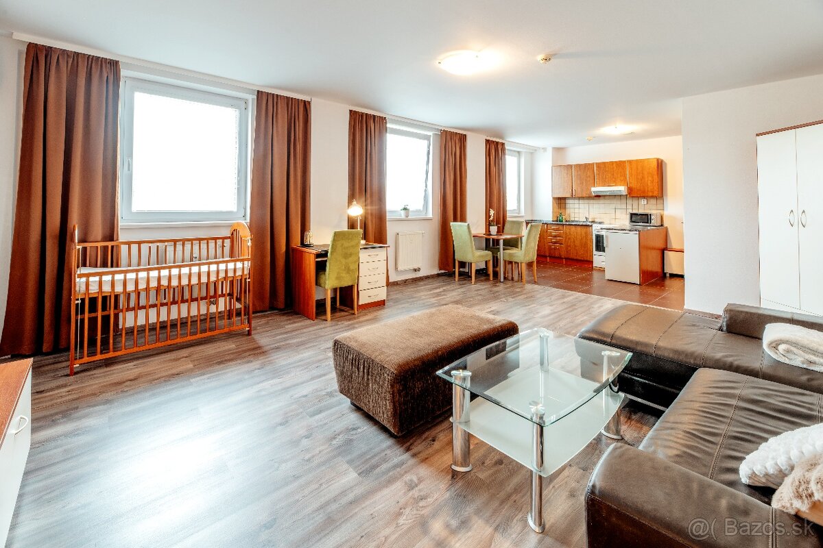 Príjemné bývanie v lokalite RUZINOVA,TRNAVKA - 18