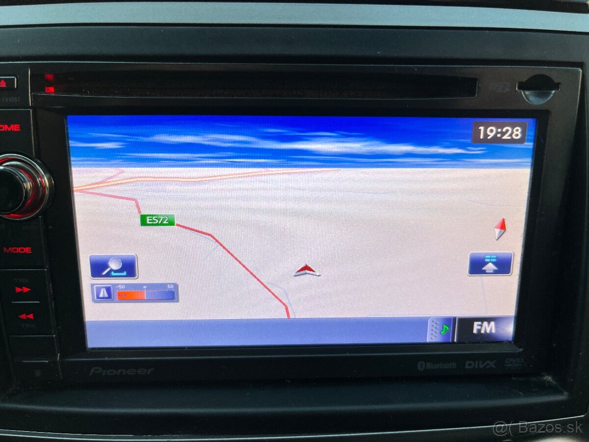 Hyundai i20 1.3 Benzin = Navi, r.v 2013, 96623km, Top Stav = - 18