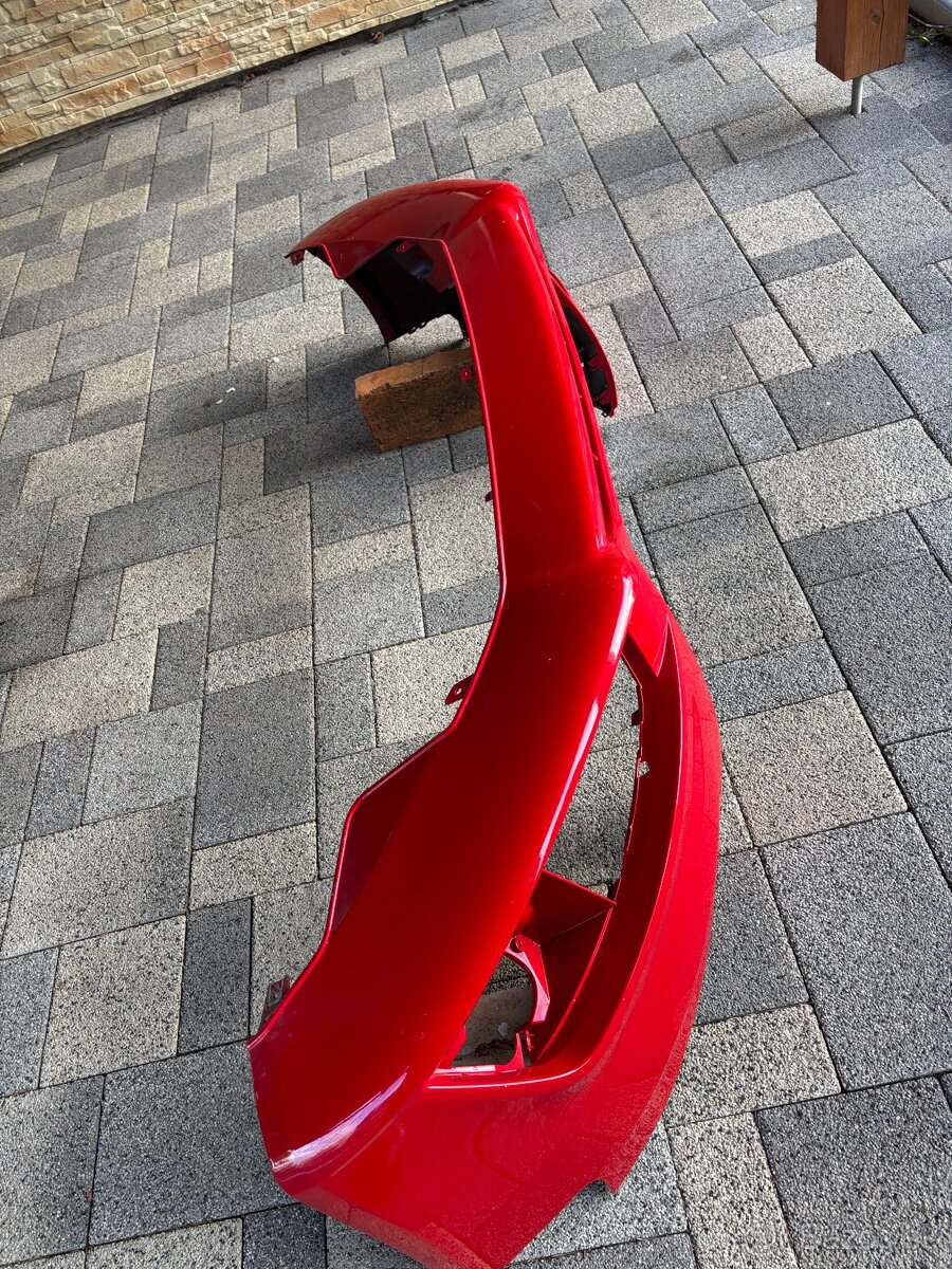 Nárazník AUDI A4 B8 - originál - 18