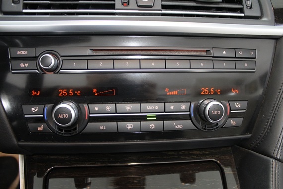 BMW Rad 6 Cabrio 640d M-Packet Head-up - 18