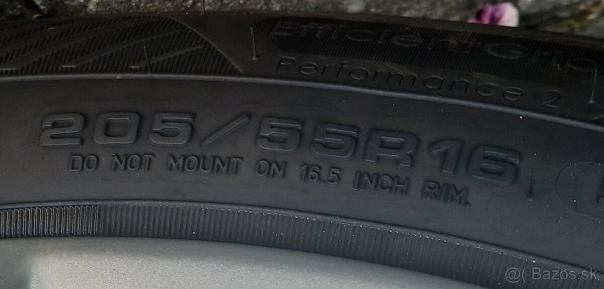 ŠKODA OCTAVIA 1.6(75kw) ZĽAVA(zadní dveře v elekt - 18