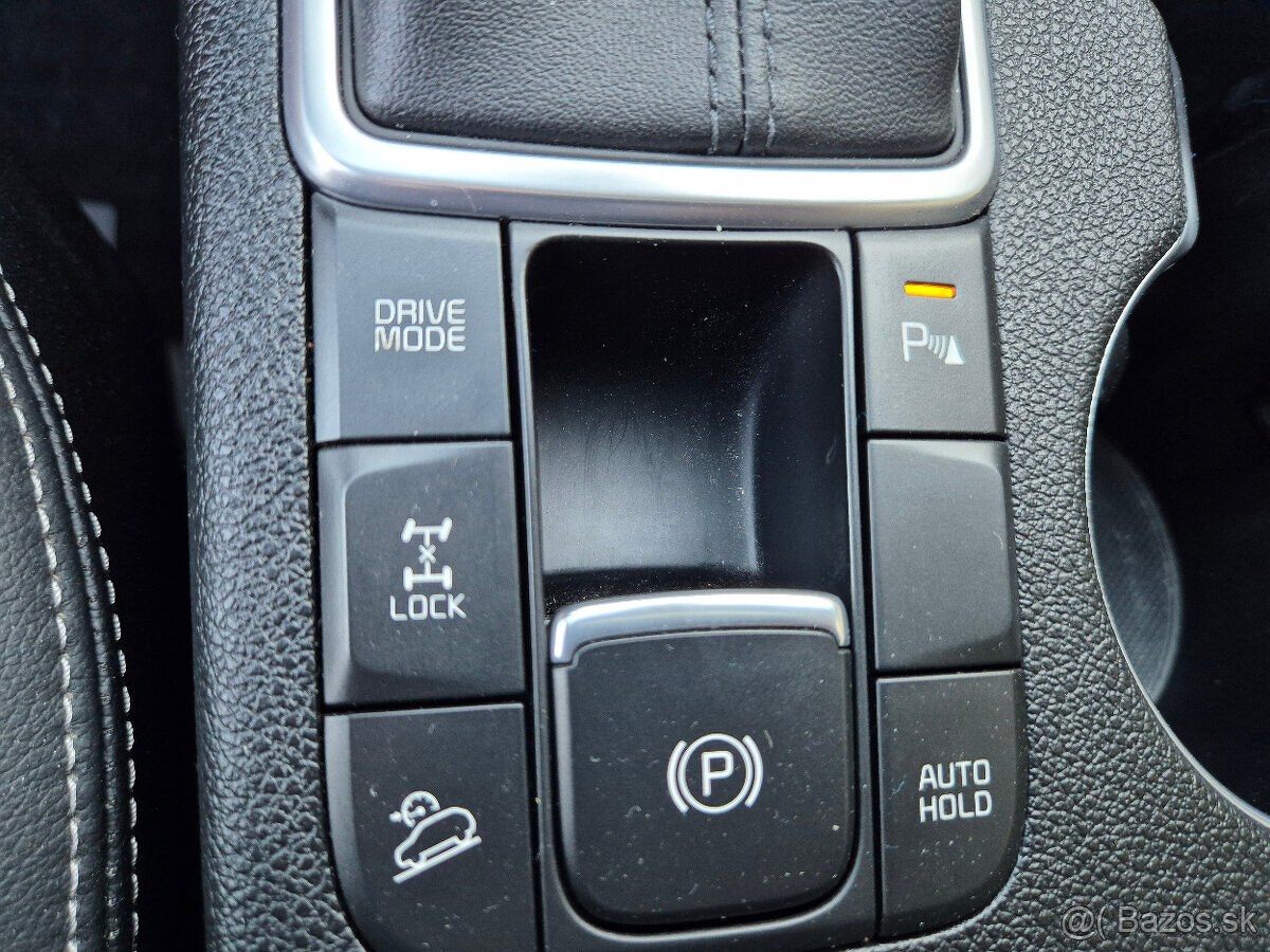 Kia Sportage 1.6 T-GDi Platinum 4WD Automat, TOP STAV - 18